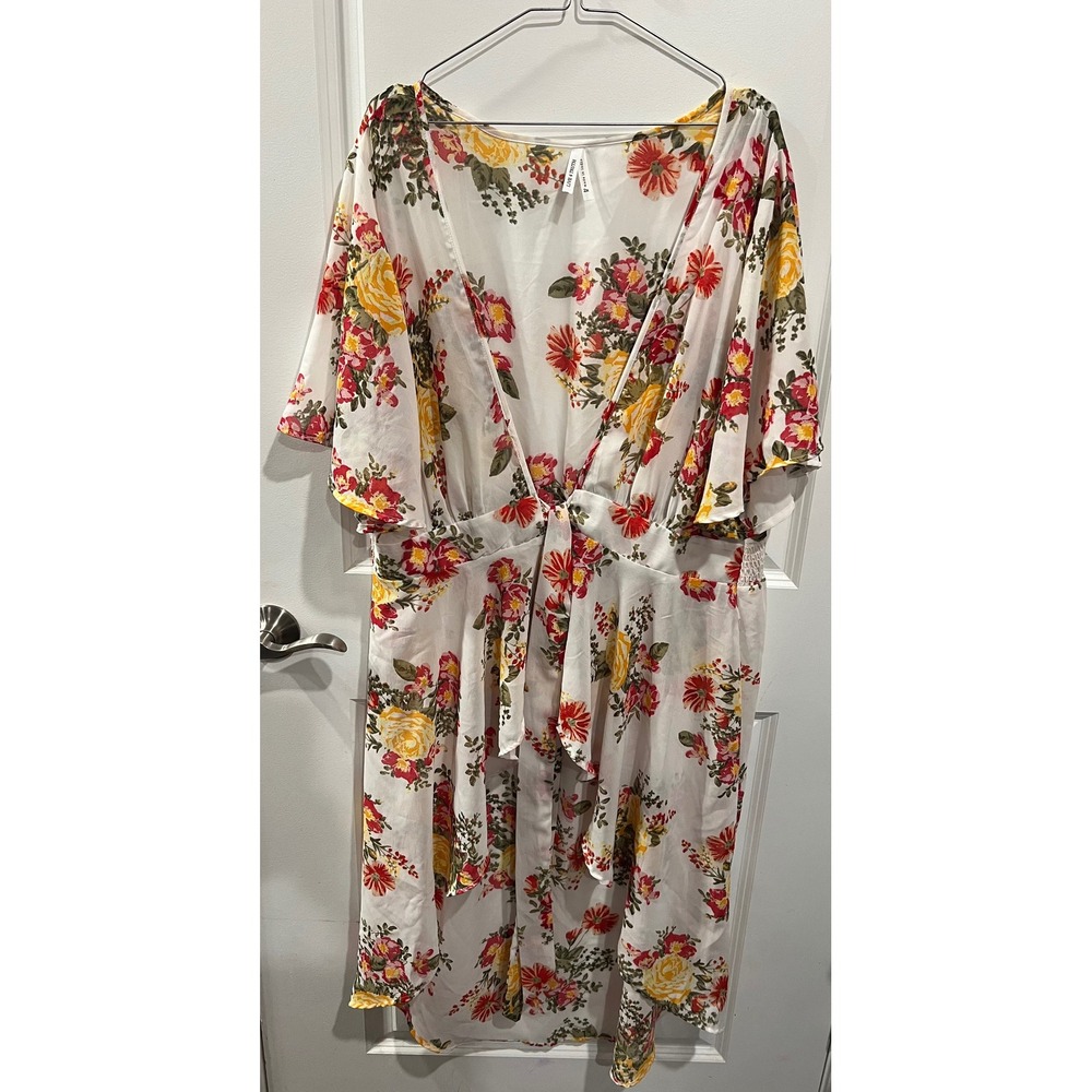 Live 4 Truth Women kimono Floral Print Smocked Waist White 2X